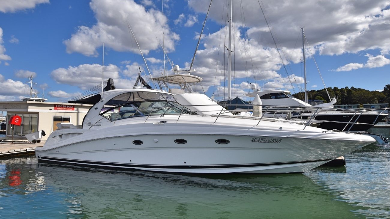 Sea Ray 455 Sundancer 