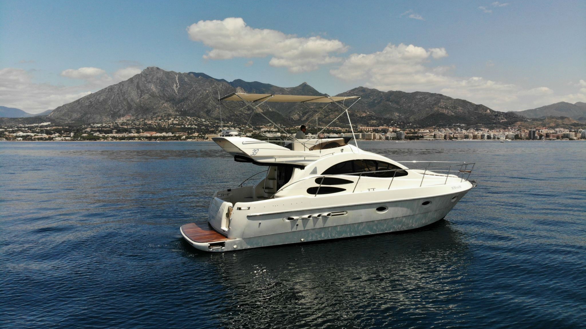 Azimut 39 Fly