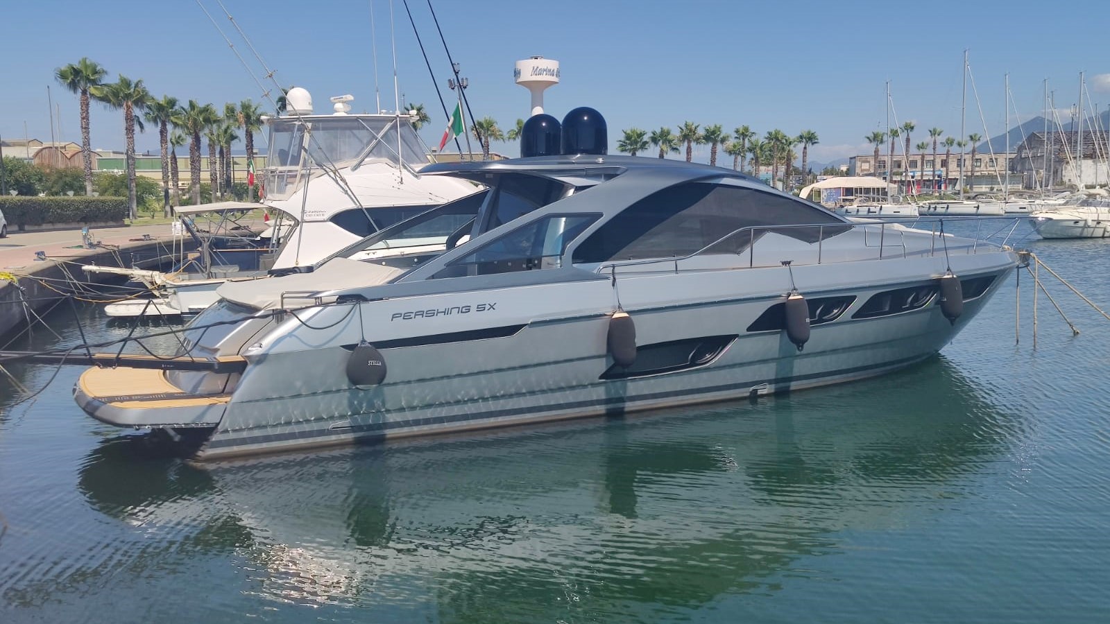 Pershing 5X