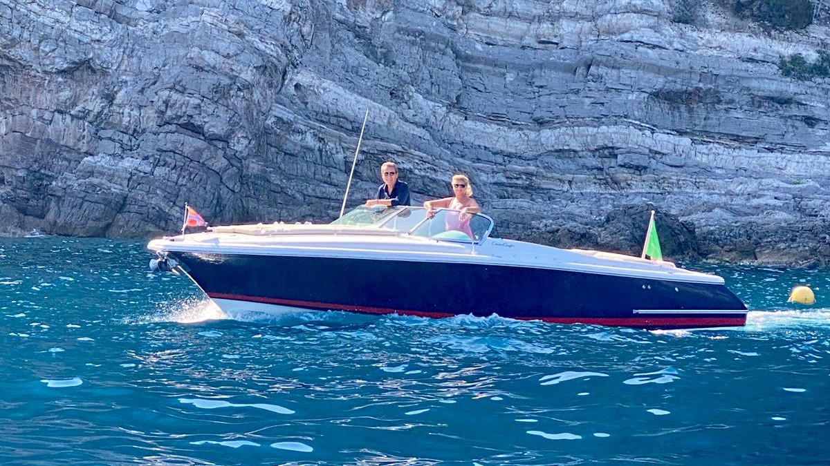 Chris Craft CORSAIR 28 Heritage