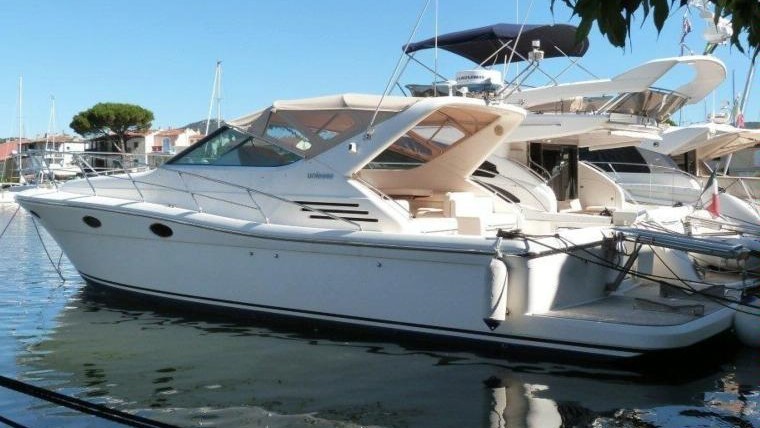 Uniesse 42