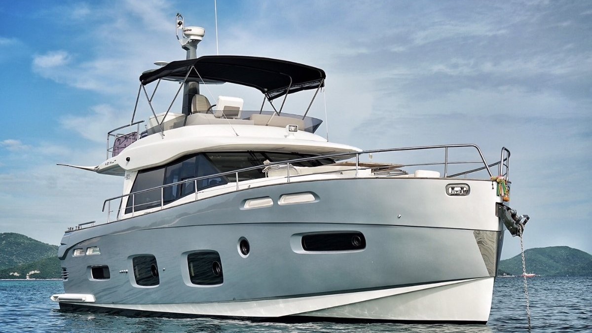 Azimut Yachts Magellano 50