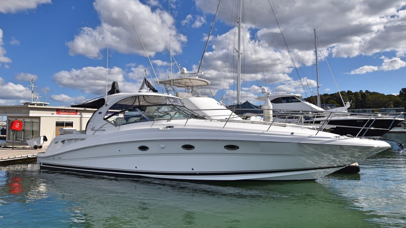 Sea Ray 455 Sundancer 