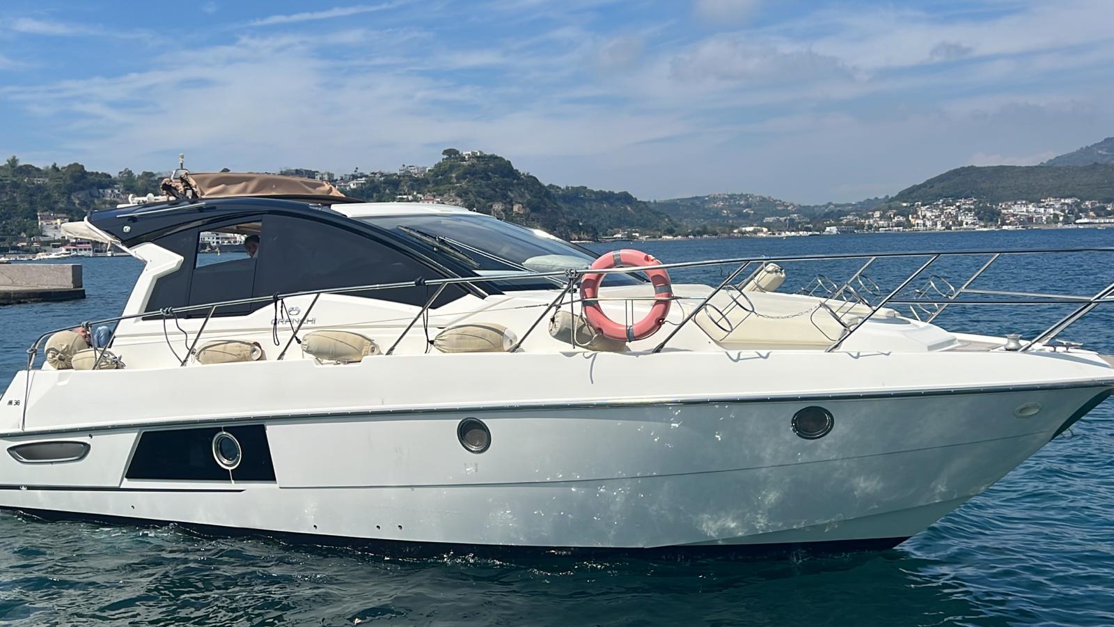 Cranchi M 38 HT