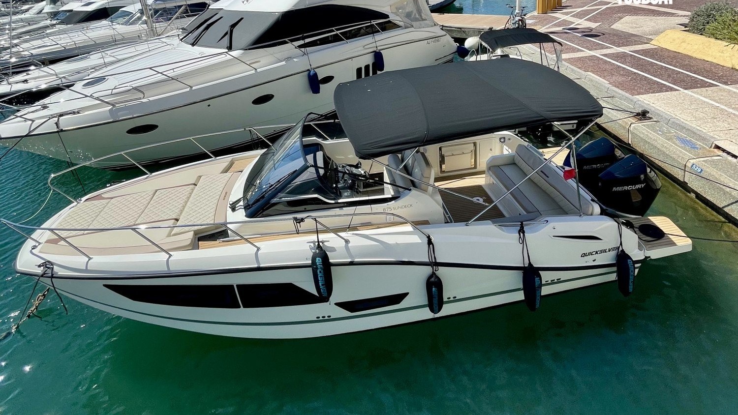 Quicksilver Silver 875 Sundeck