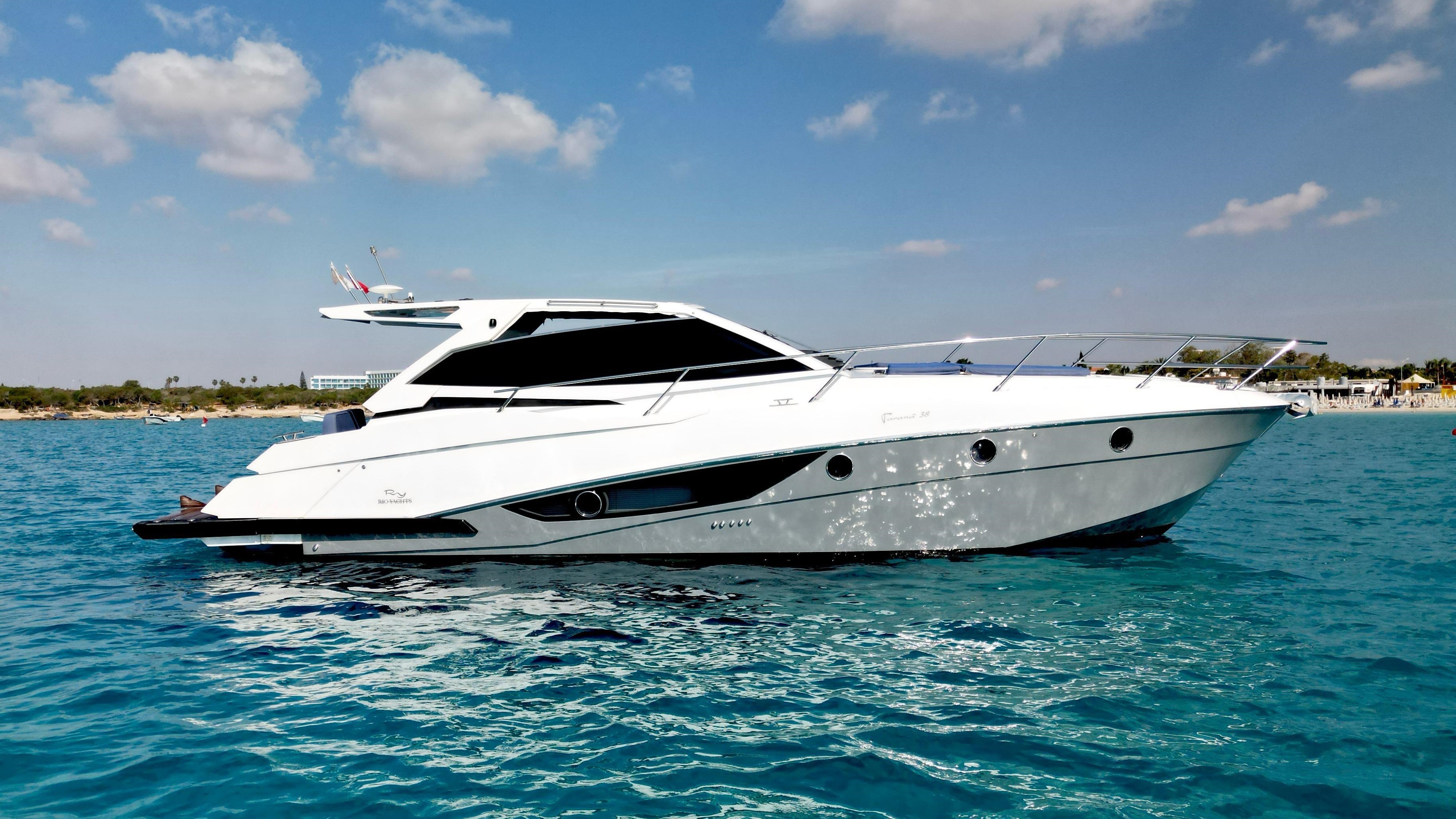 Rio Yacht Paranà 38