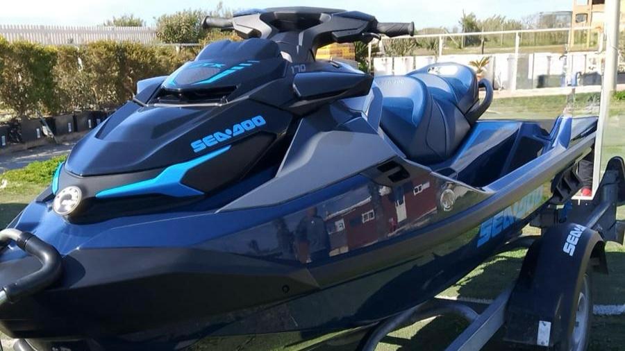 Sea - Doo SEADOO GTX 