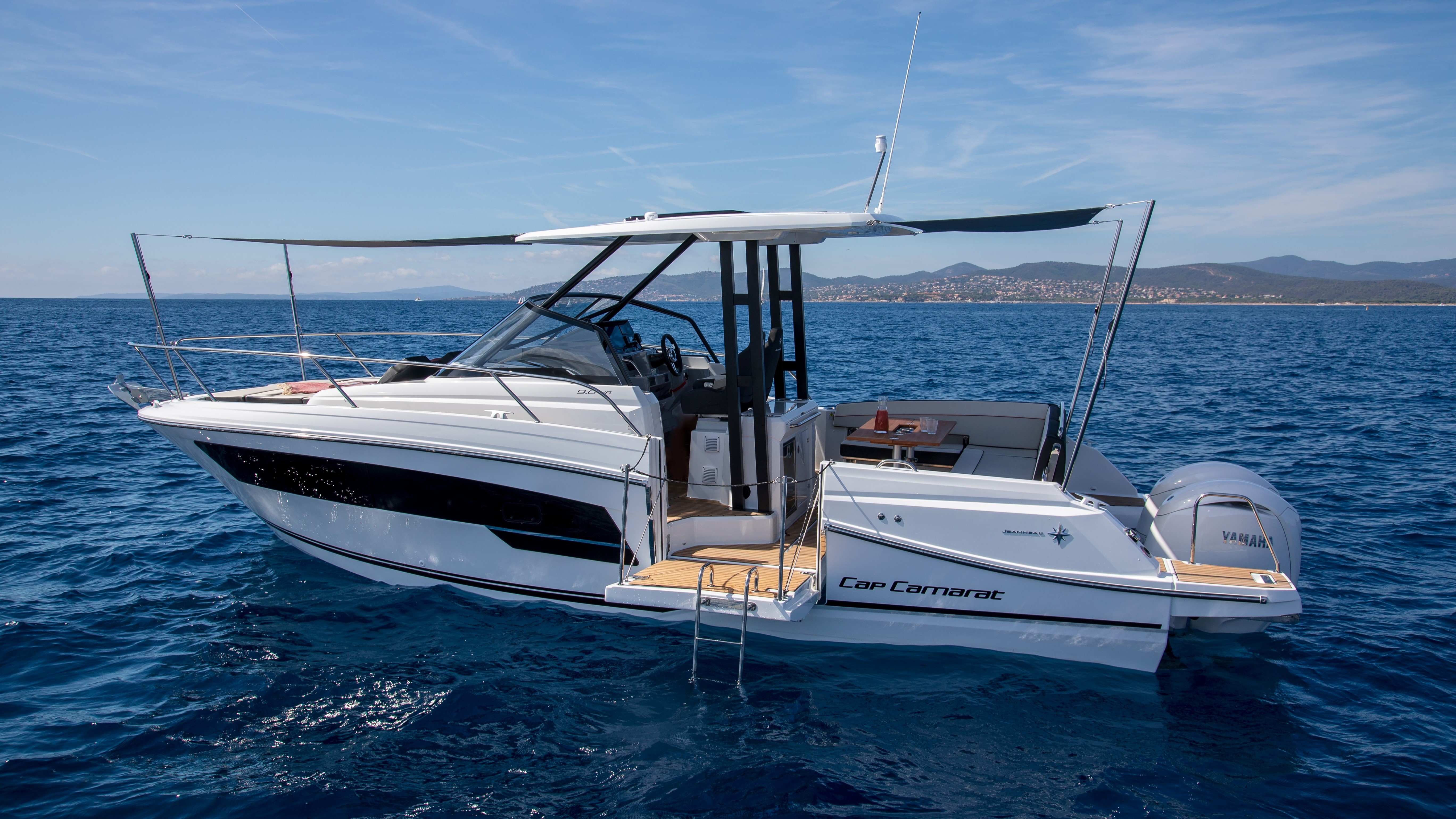 Jeanneau Cap Camarat 9.0 WA Serie 2