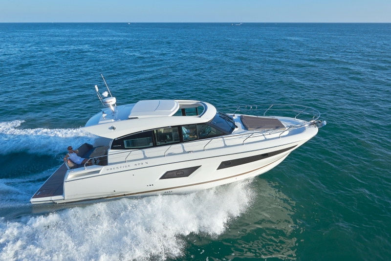 Prestige 420 S