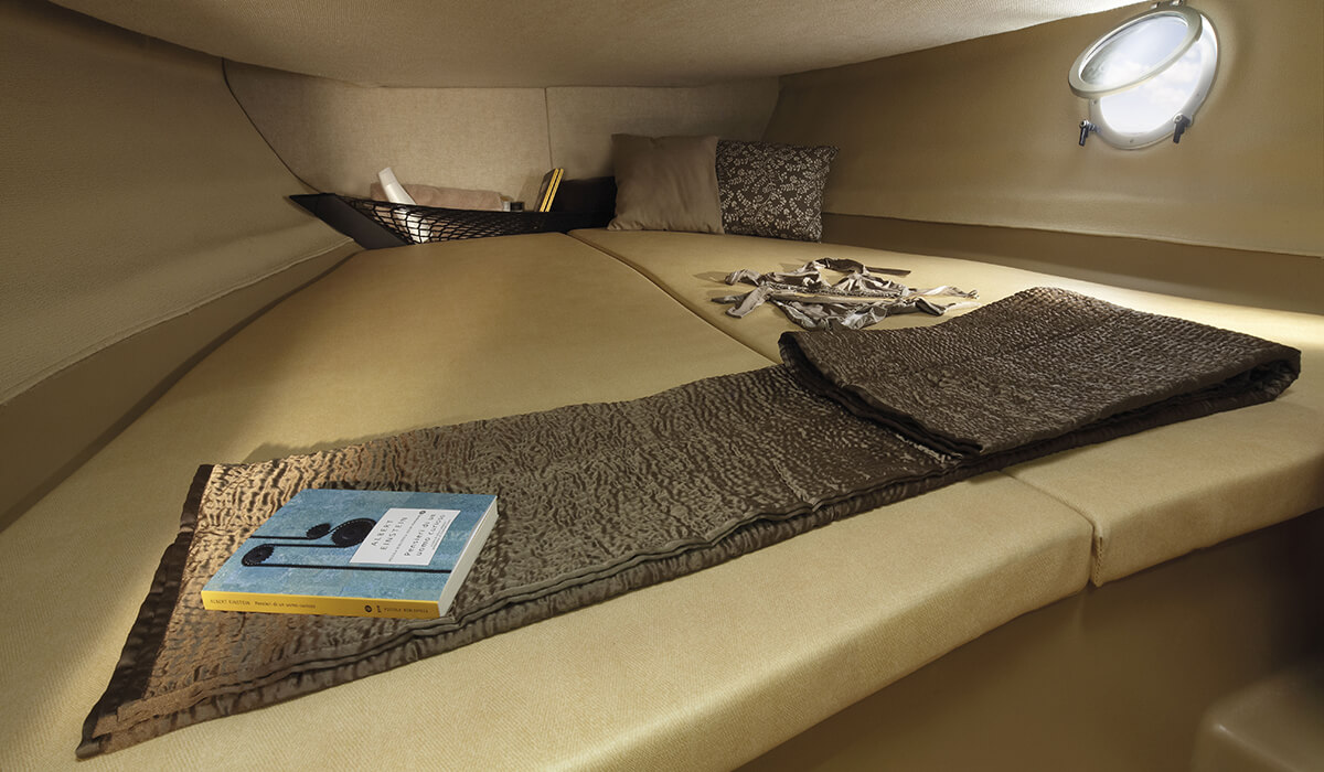 Sessa Marine Key Largo 20