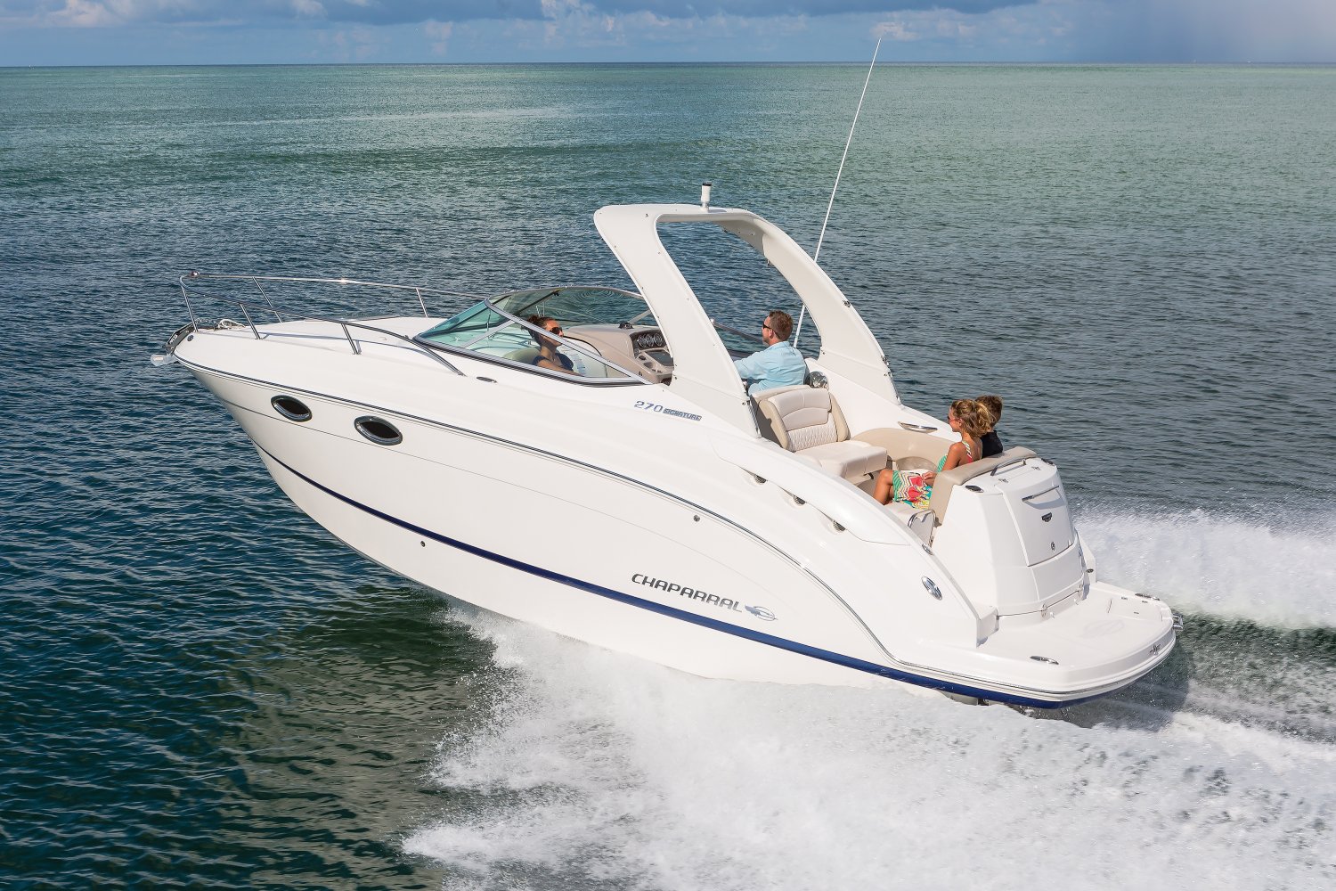Chaparral Signature 270