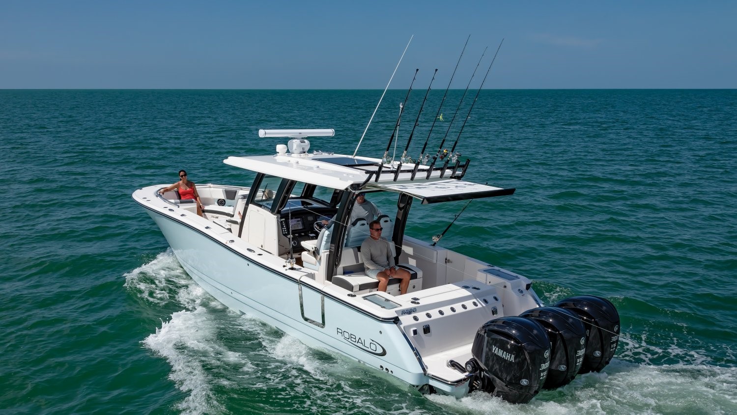 Robalo R 360