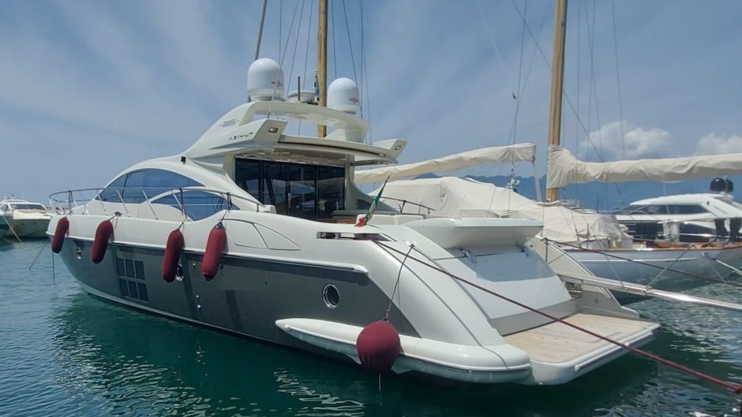 Azimut 68 